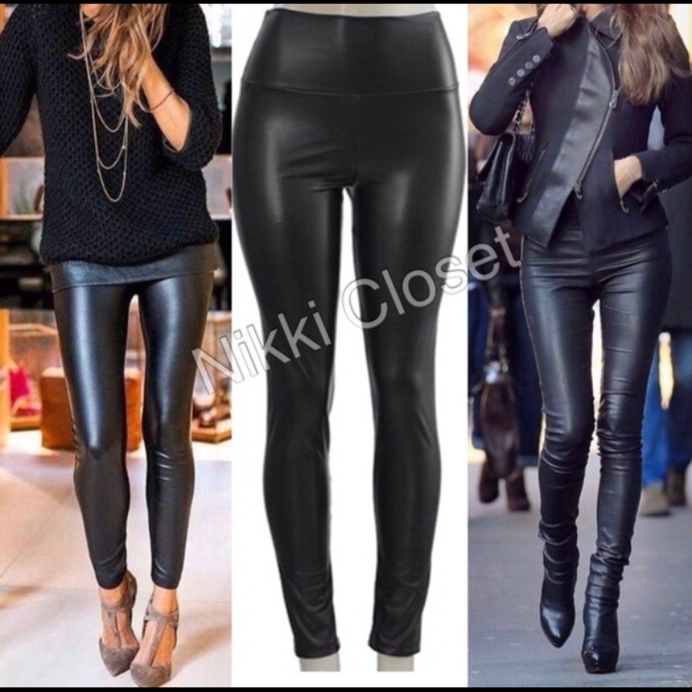 Black Leather leggings🖤